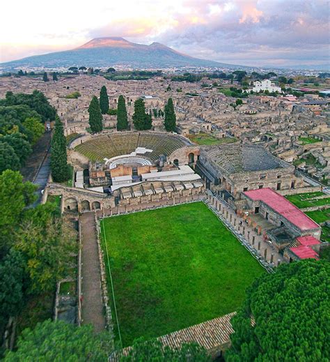 Pompeii .